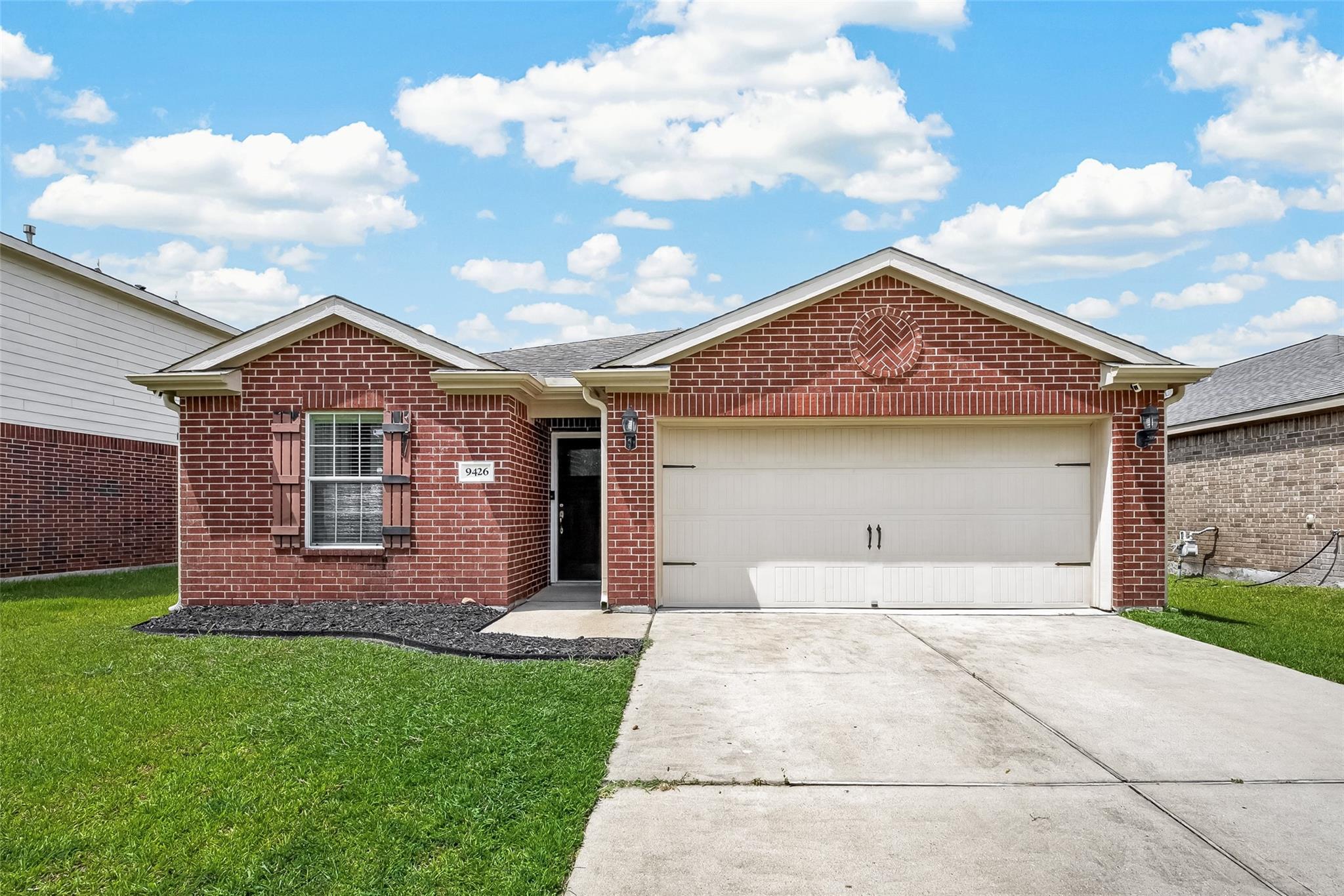 9426 Peridot Green Drive