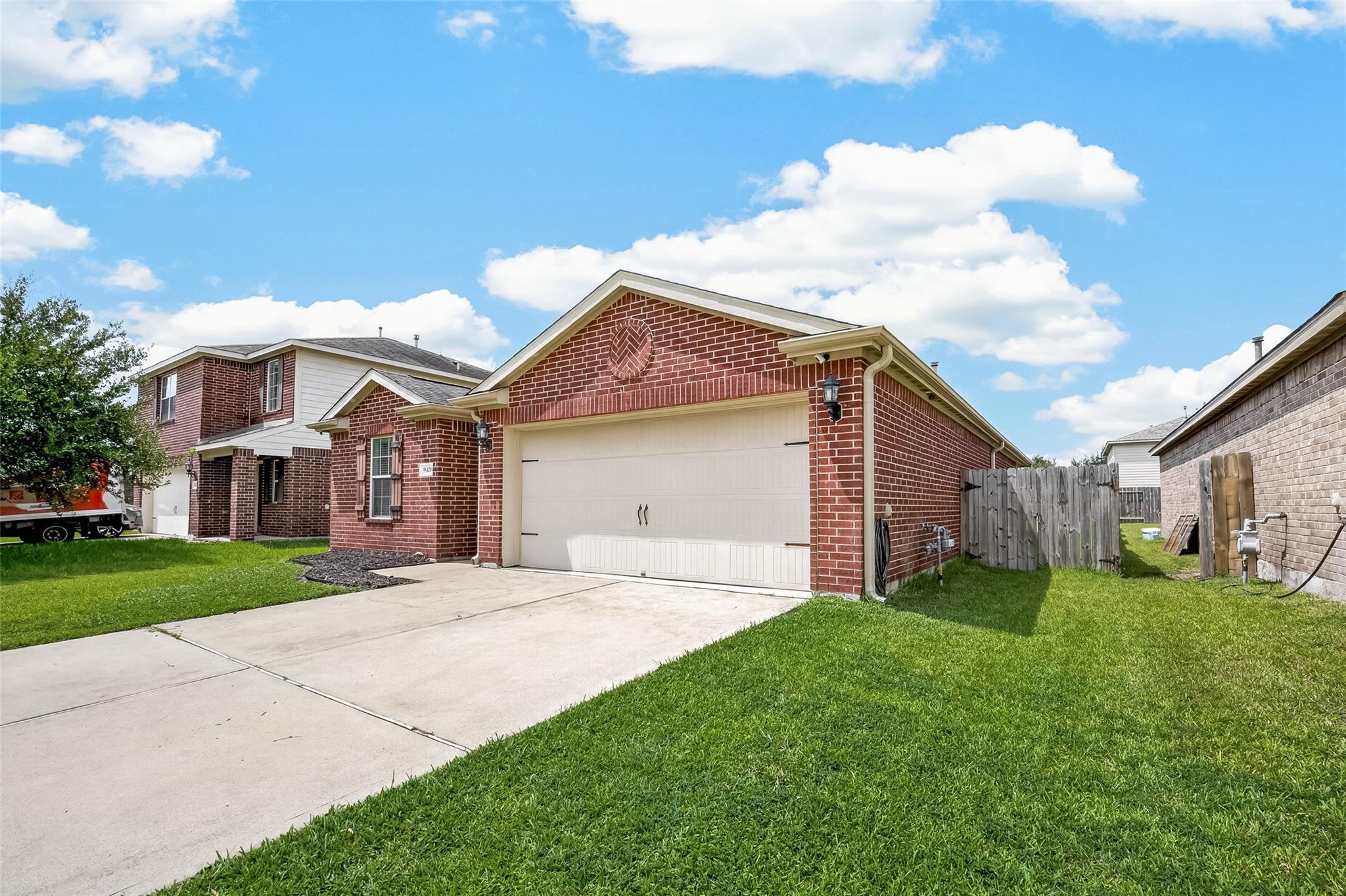 9426 Peridot Green Drive