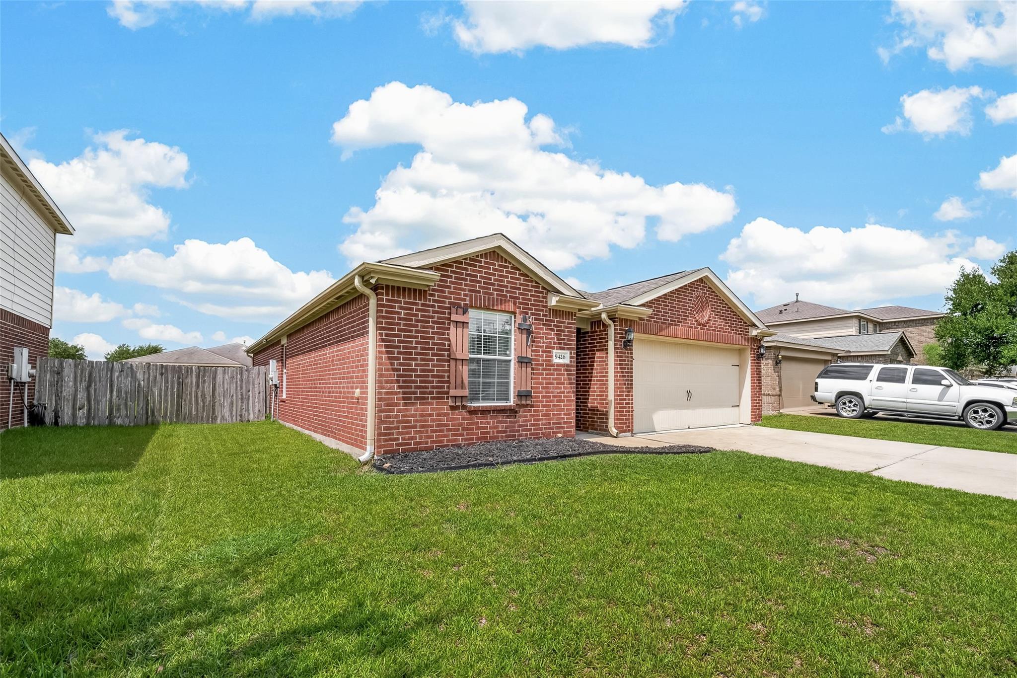 9426 Peridot Green Drive