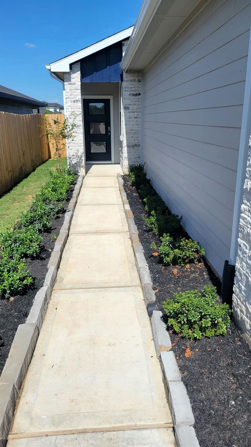 Photo of 2907 Stamford Hill Lane, Houston, TX 77047 (MLS # 73645548)