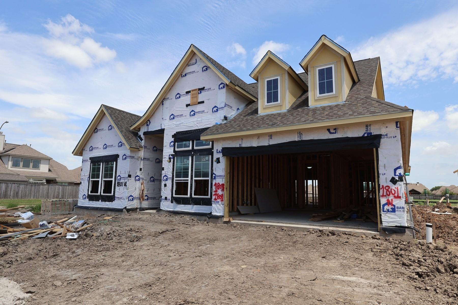 1801 N Wildflower Drive