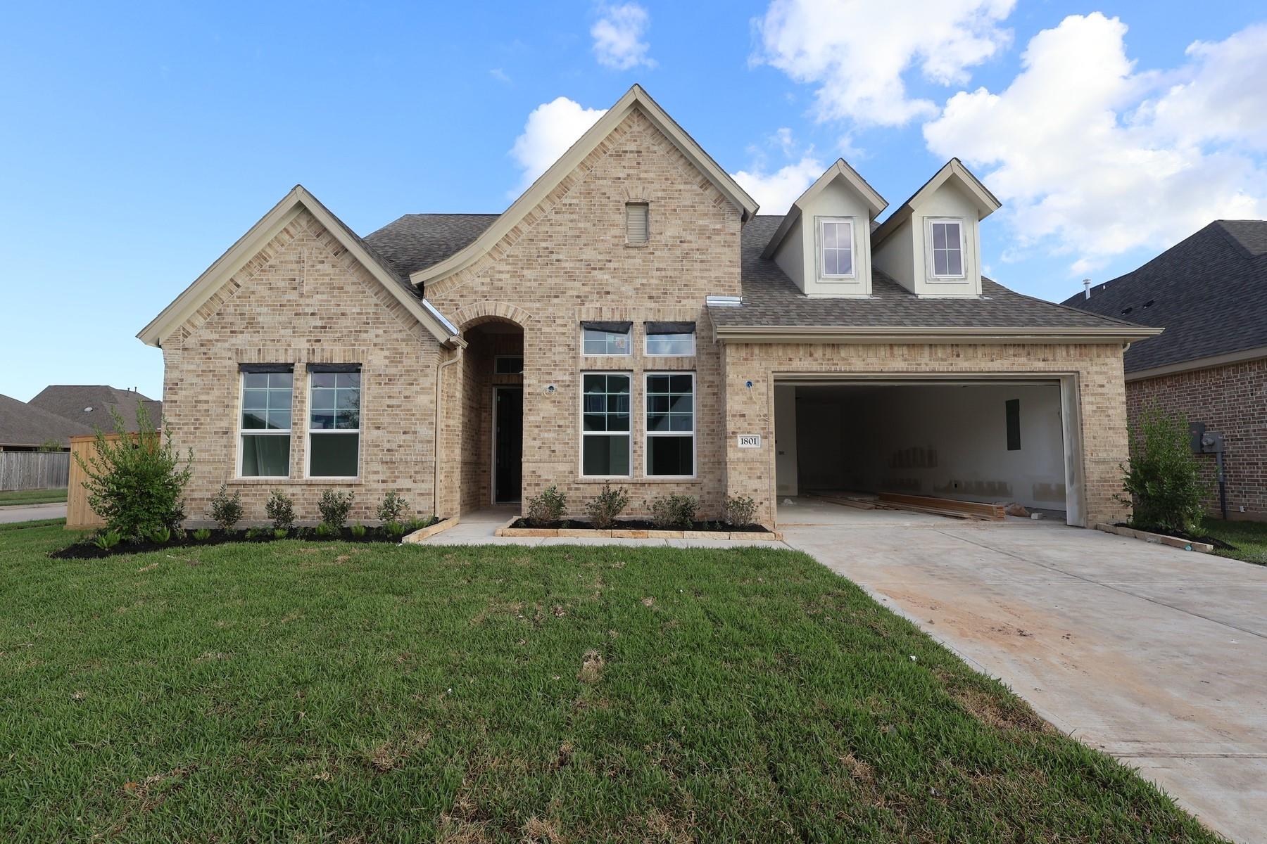 1801 N Wildflower Drive
