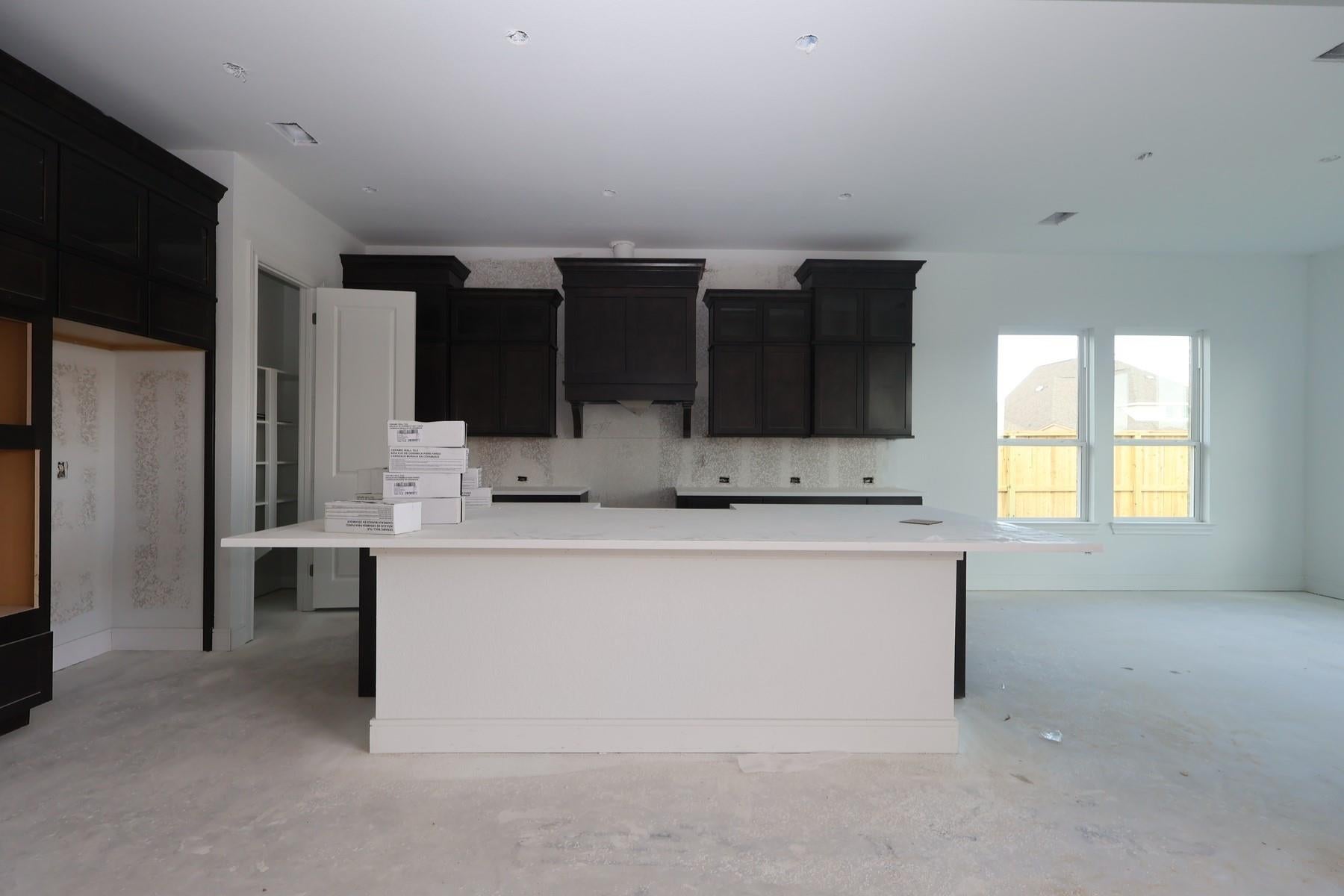 1801 N Wildflower Drive