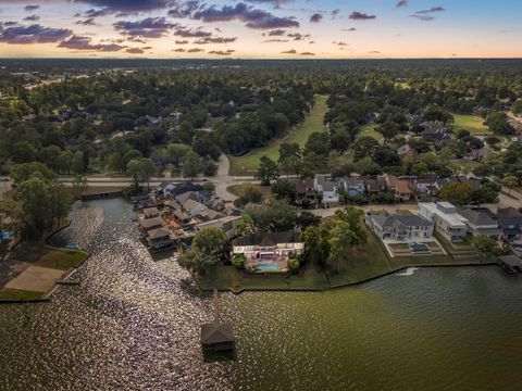 Photo of 20130 Atascocita Lake Drive, Houston, TX 77346 (MLS # 70795456) Photo of 20130 Atascocita Lake Drive, Houston, TX 77346 (MLS # 70795456)