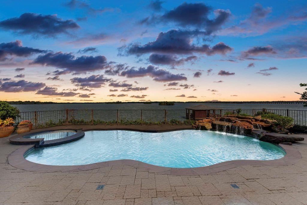 Photo of 20130 Atascocita Lake Drive, Houston, TX 77346 (MLS # 70795456)
