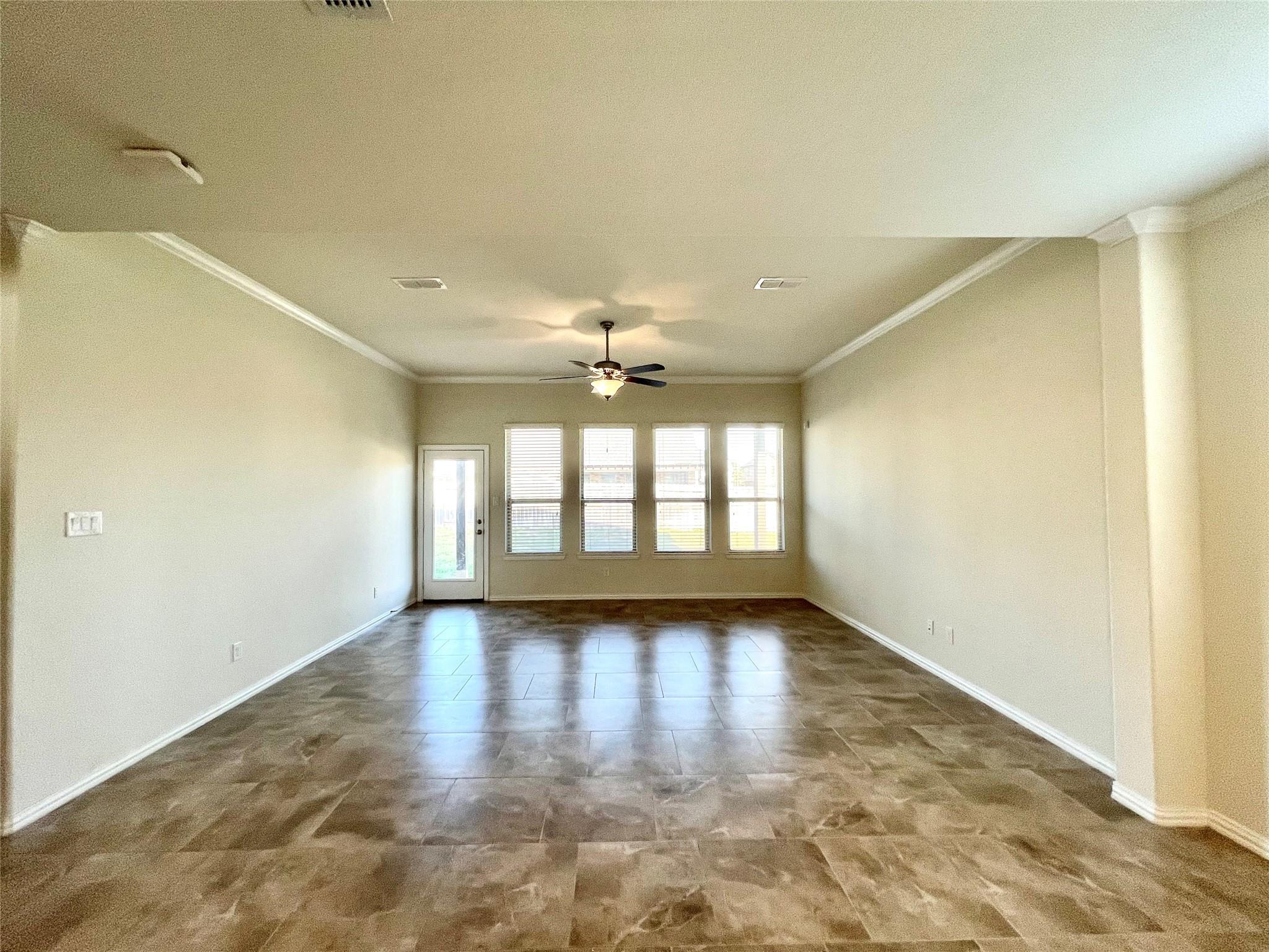 1915 Orchard Berry Lane