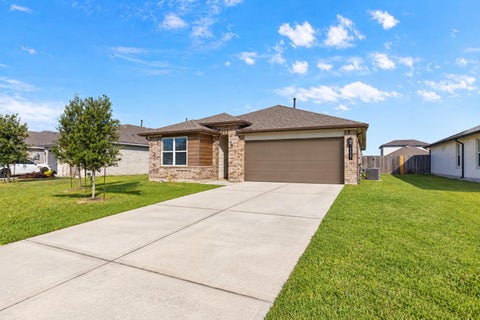 Photo of 14527 Rain Tree Drive, Baytown, TX 77523 (MLS # 65408600)