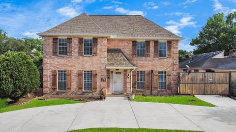 Photo of 11411 Briar Forest Drive, Houston, TX 77077 (MLS # 89919960)