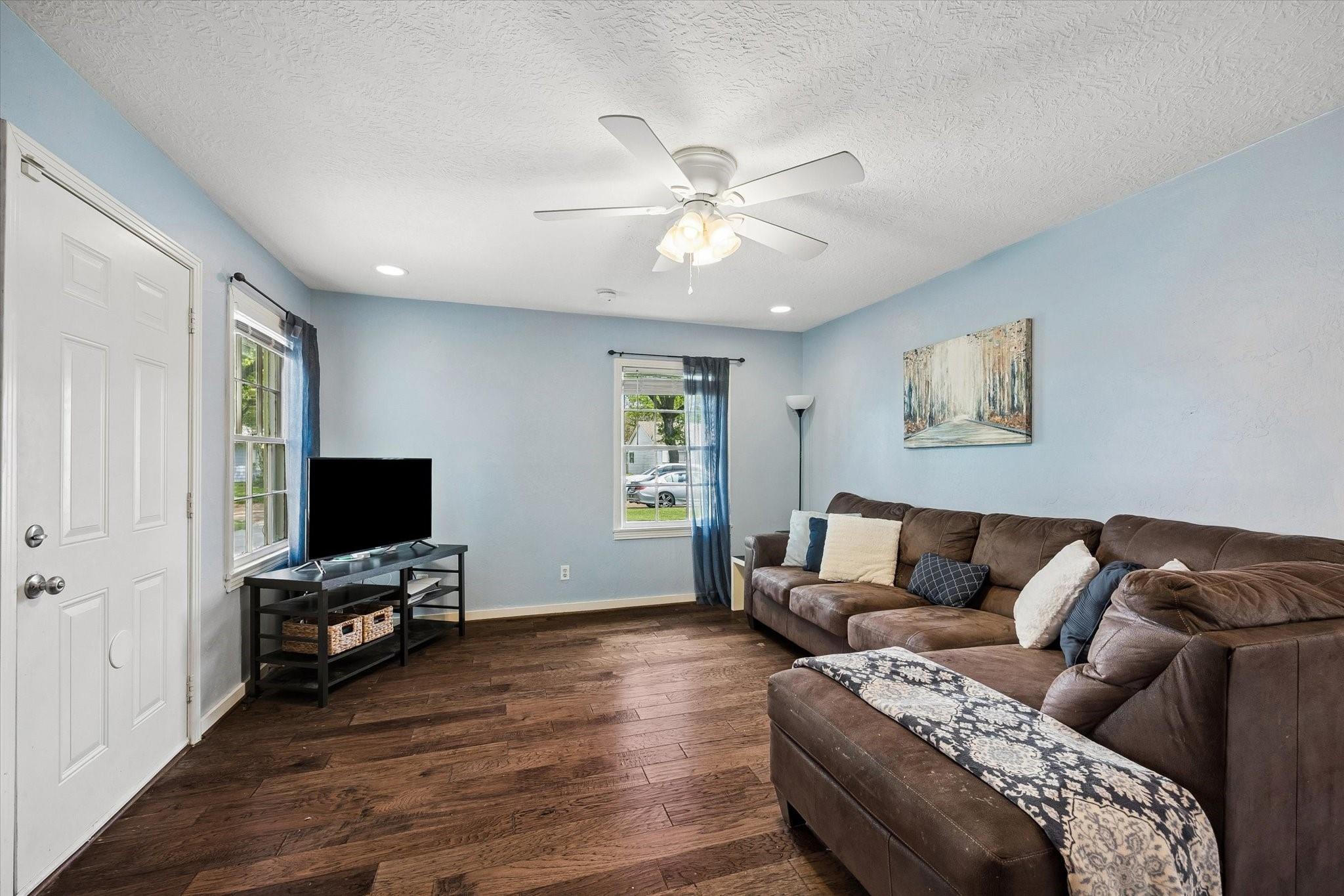 1517 Wayside Drive