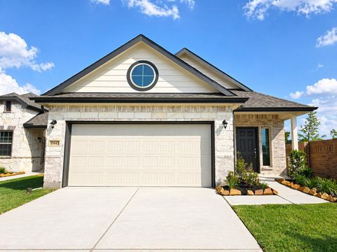 Photo of 10443 Port Huron Lane, Tomball, TX 77375 (MLS # 68652050)
