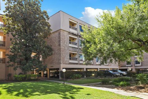 Photo of 2209 S Braeswood Boulevard #33E, Houston, TX 77030 (MLS # 57538135)
