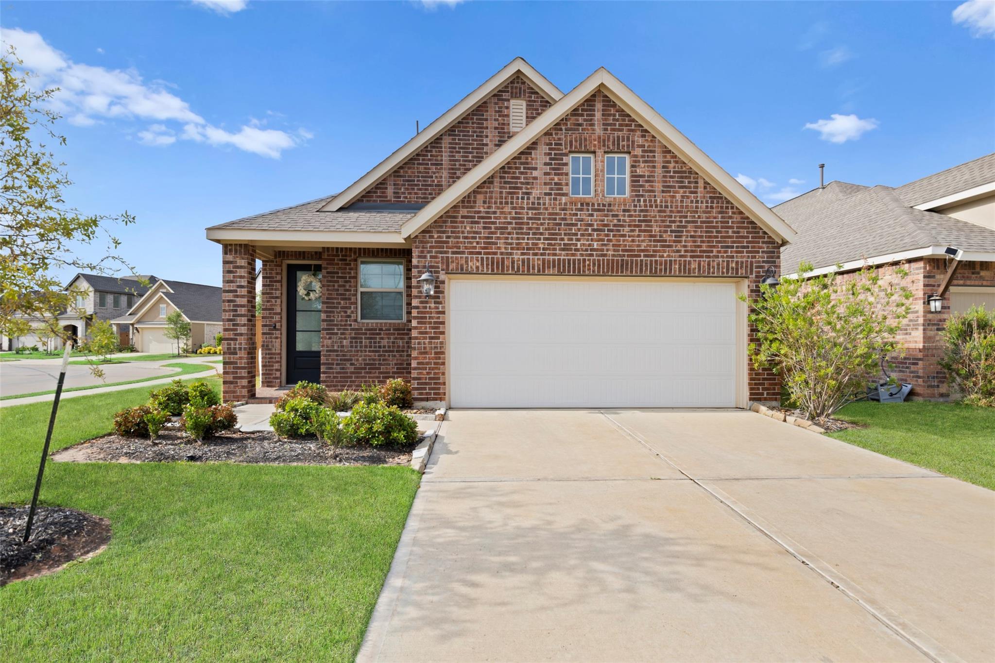 27022 Coco Flower Lane
