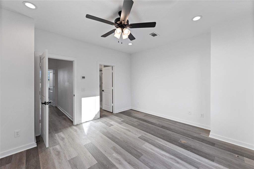 Photo of 2702 Winbern Street #A, Houston, TX 77004 (MLS # 76199410)