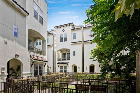 Photo of 719 Leverkuhn Street, Houston, TX 77007 (MLS # 78482589)