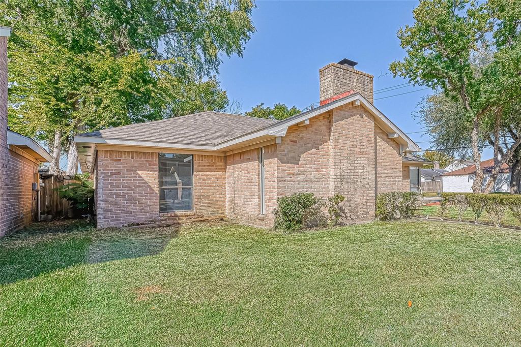 Photo of 4302 Wildacres Drive, Houston, TX 77072 (MLS # 15651223)
