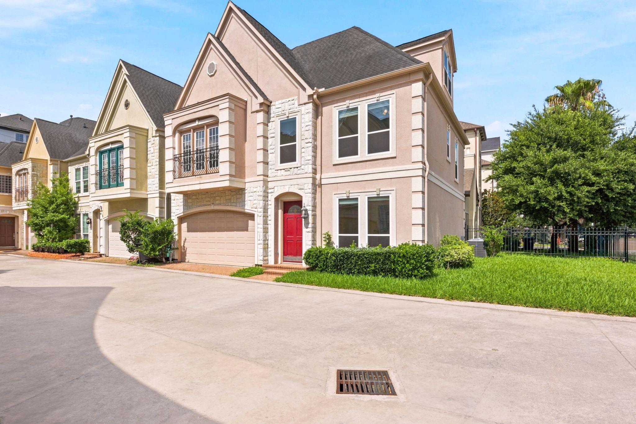 5638 Winsome Lane