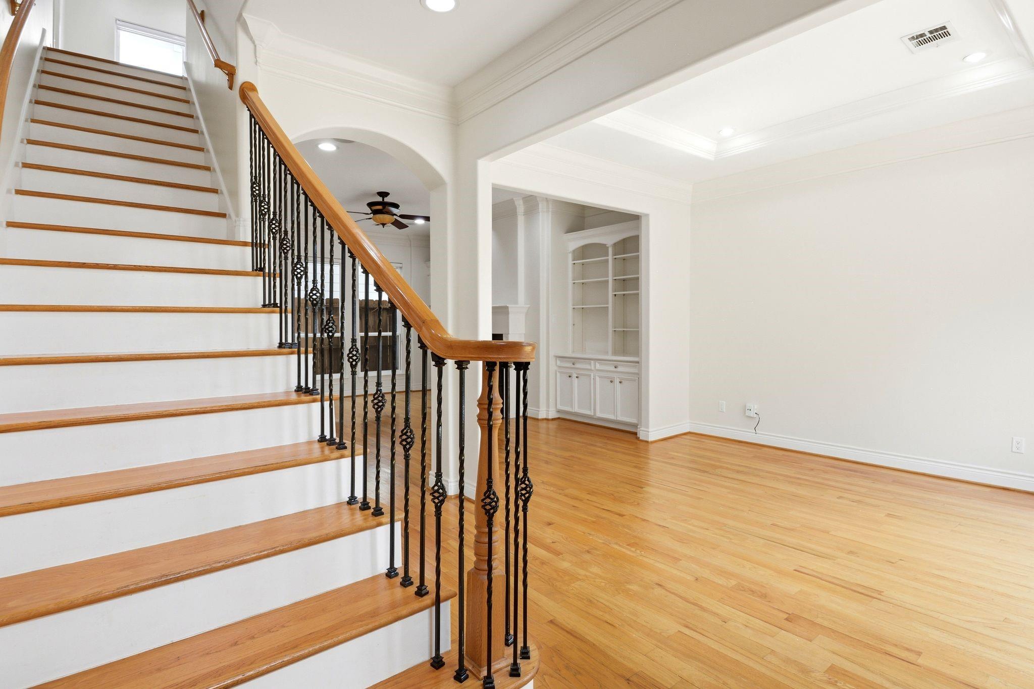 5638 Winsome Lane