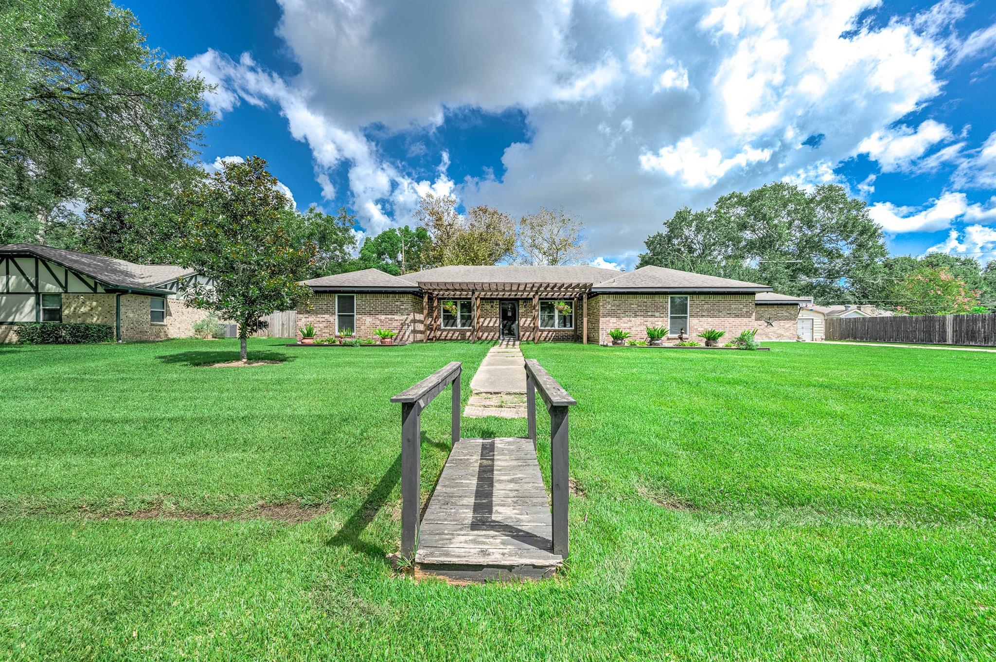 63 E County Road 136