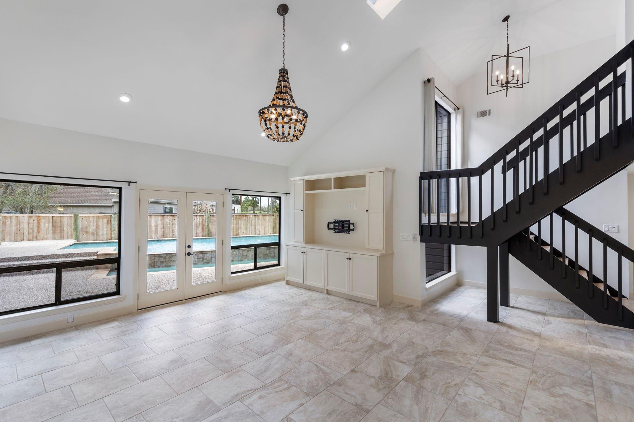 23 Crinkleroot Court