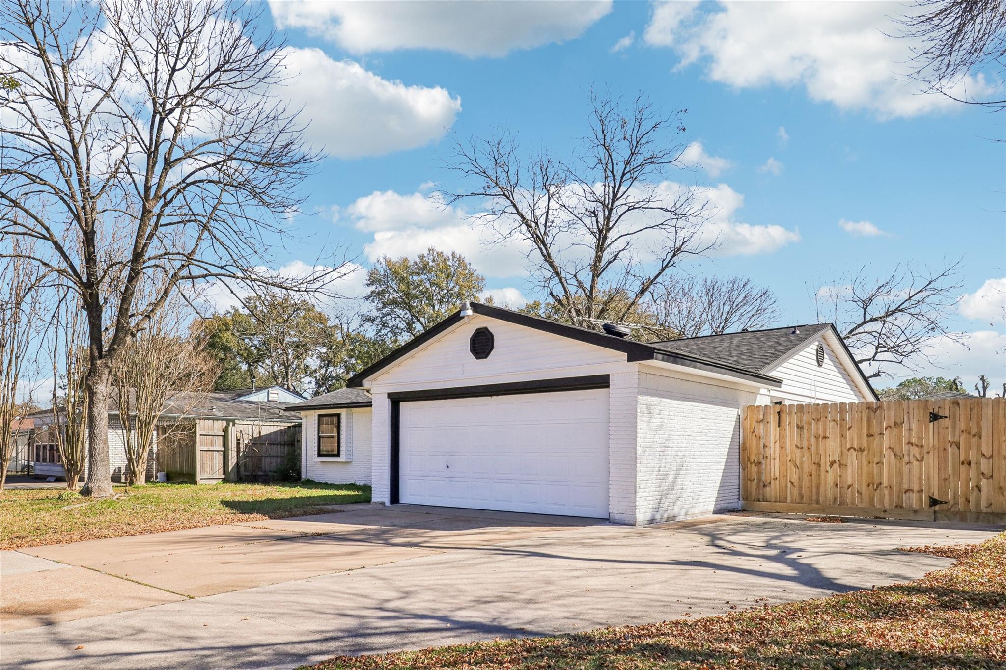 1307 Saddle Rock Drive