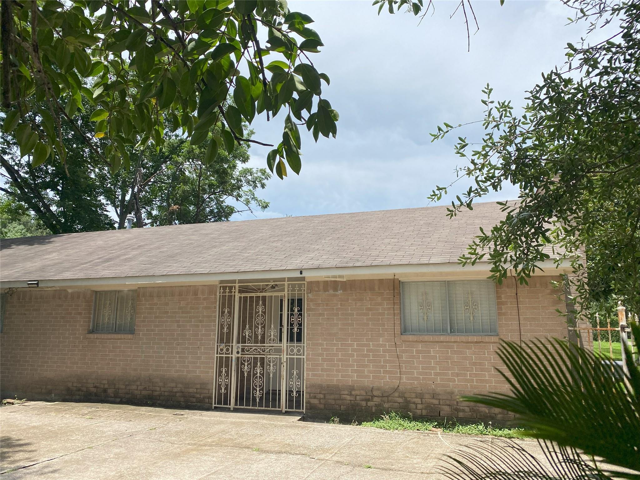 4601 Reveille Street