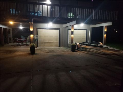 Photo of 16631 Henry Morgan Road, Jamaica Beach, TX 77554 (MLS # 54466998) Photo of 16631 Henry Morgan Road, Jamaica Beach, TX 77554 (MLS # 54466998)