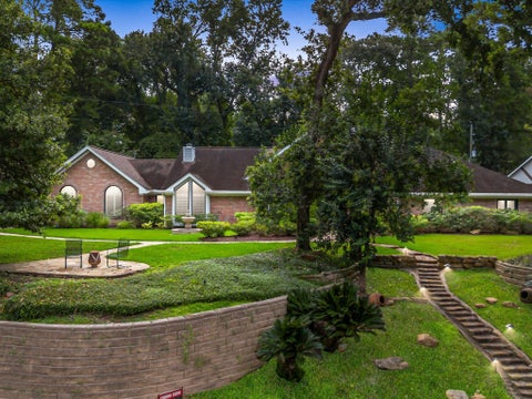 Photo of 13710 Lost Creek Road, Tomball, TX 77375 (MLS # 37024937)