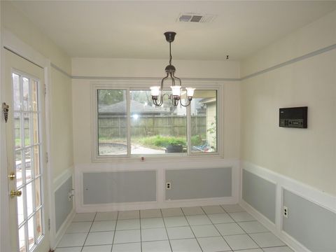 Tiny photo for 3310 Little Bear Drive, Houston, TX 77339 (MLS # 48173191)