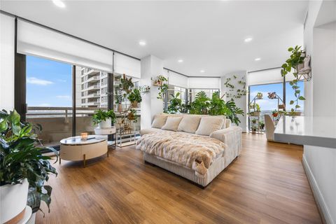 Photo of 14 Greenway Plaza #23P, Houston, TX 77046 (MLS # 94068237)