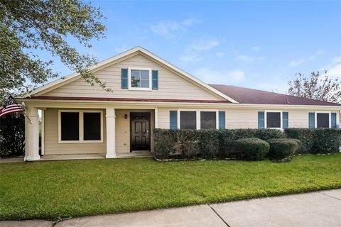 Photo of 6346 Hall Pond Court, Katy, TX 77449 (MLS # 9866664)