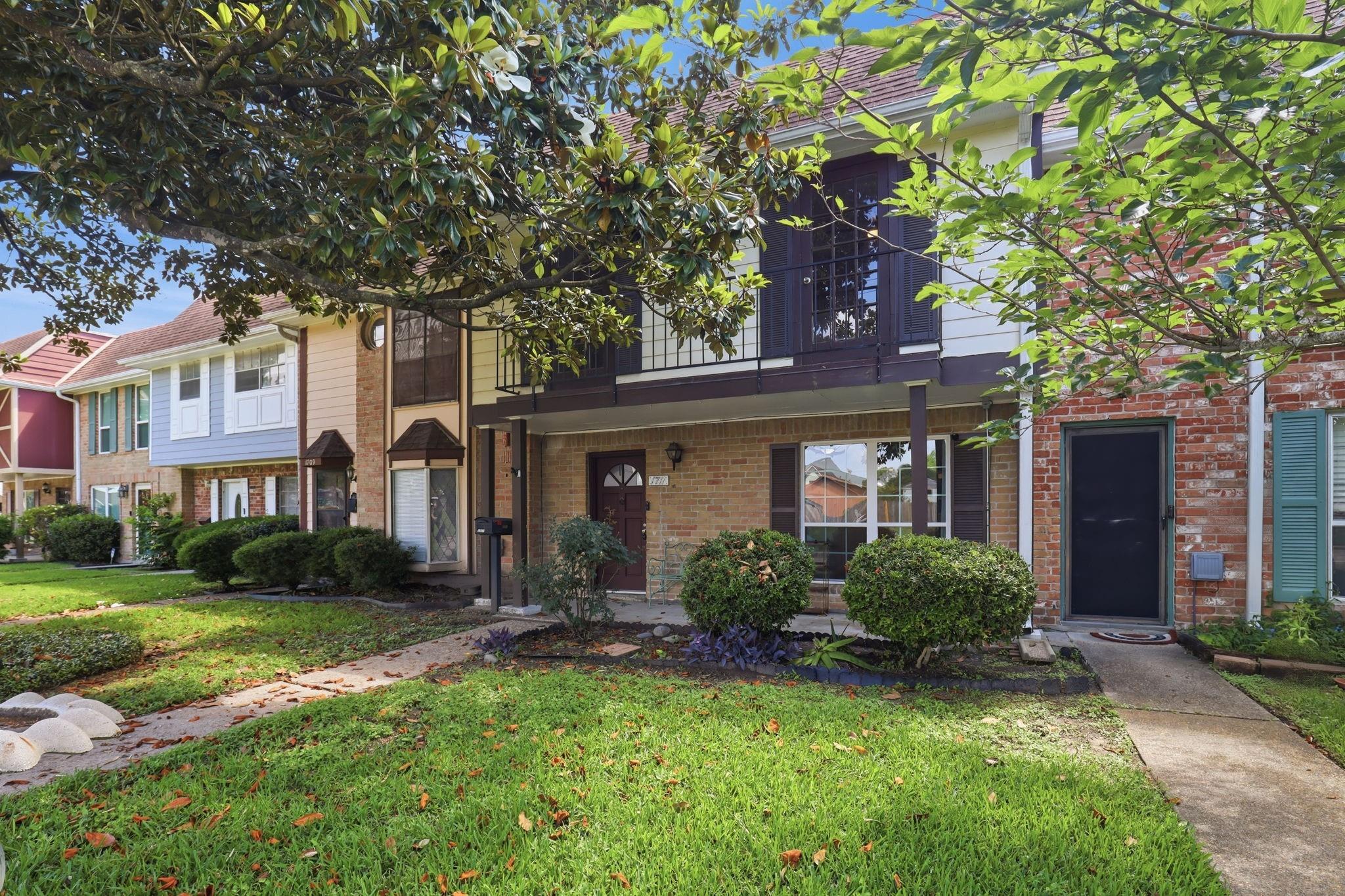 1711 Alabama Street 1