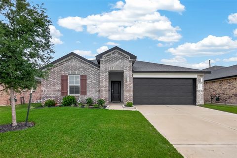 Photo of 1119 Kinder Sky Lane, Rosharon, TX 77583 (MLS # 47490312)
