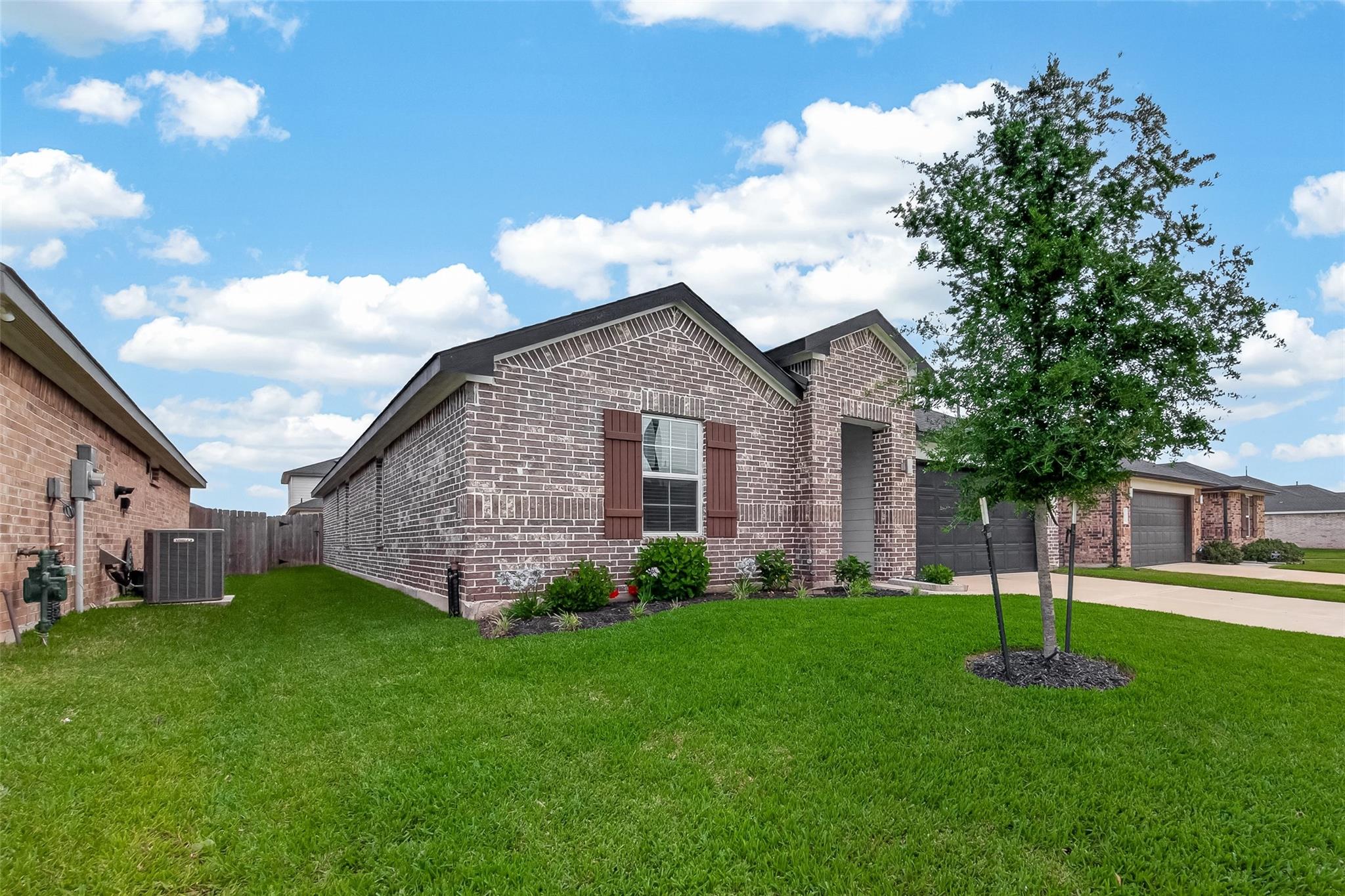 1119 Kinder Sky Lane