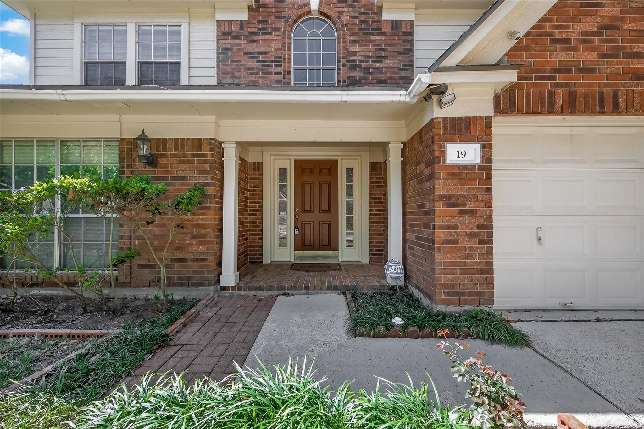 19 Evening Song Court