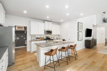 19136 Cedar Lennox Circle