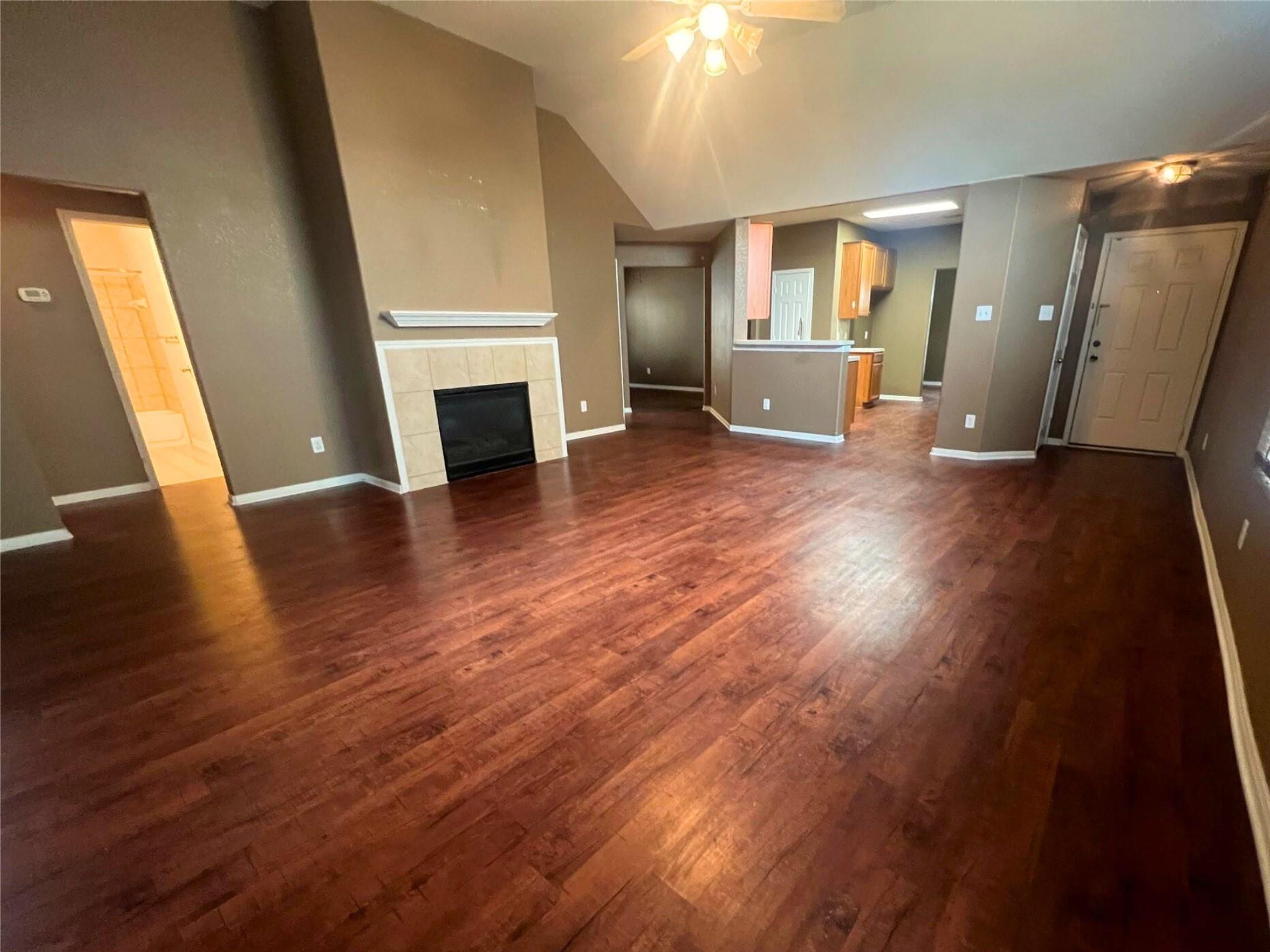 5011 Forest Hurst Glen