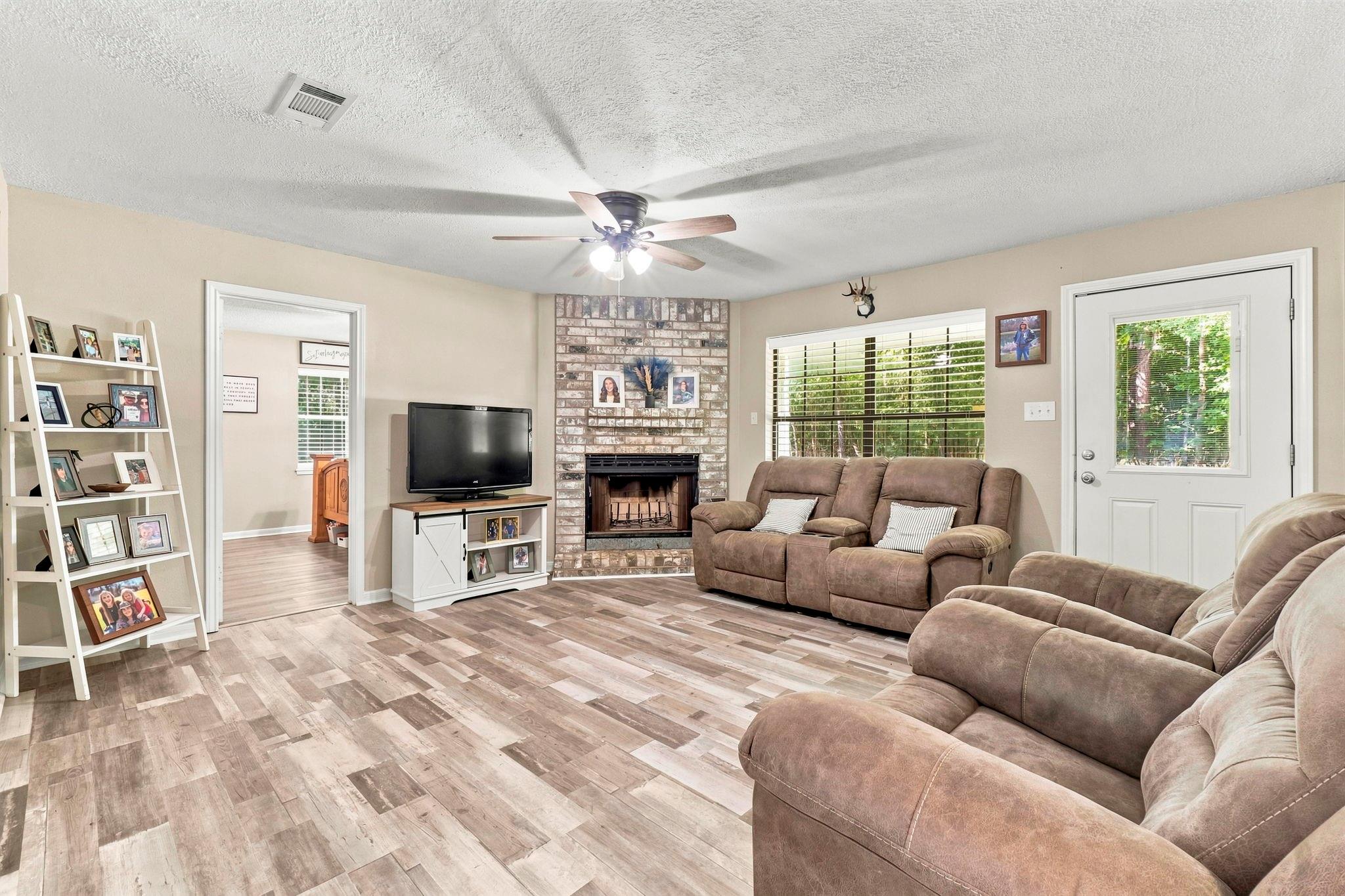 215 Lazy Oak Drive