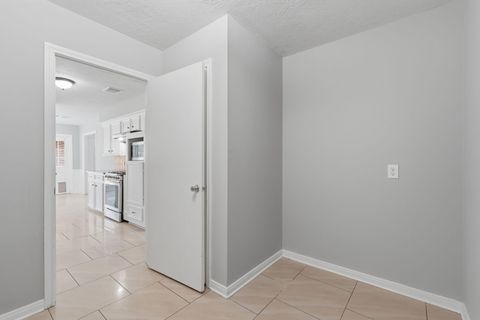 Tiny photo for 25611 Timber Lane Drive, Spring, TX 77386 (MLS # 5670292)