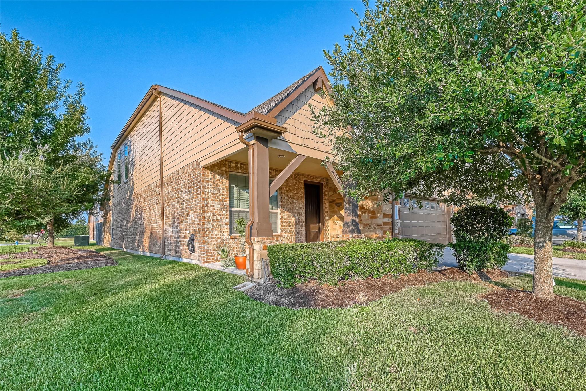 24203 Peralta Glen Lane