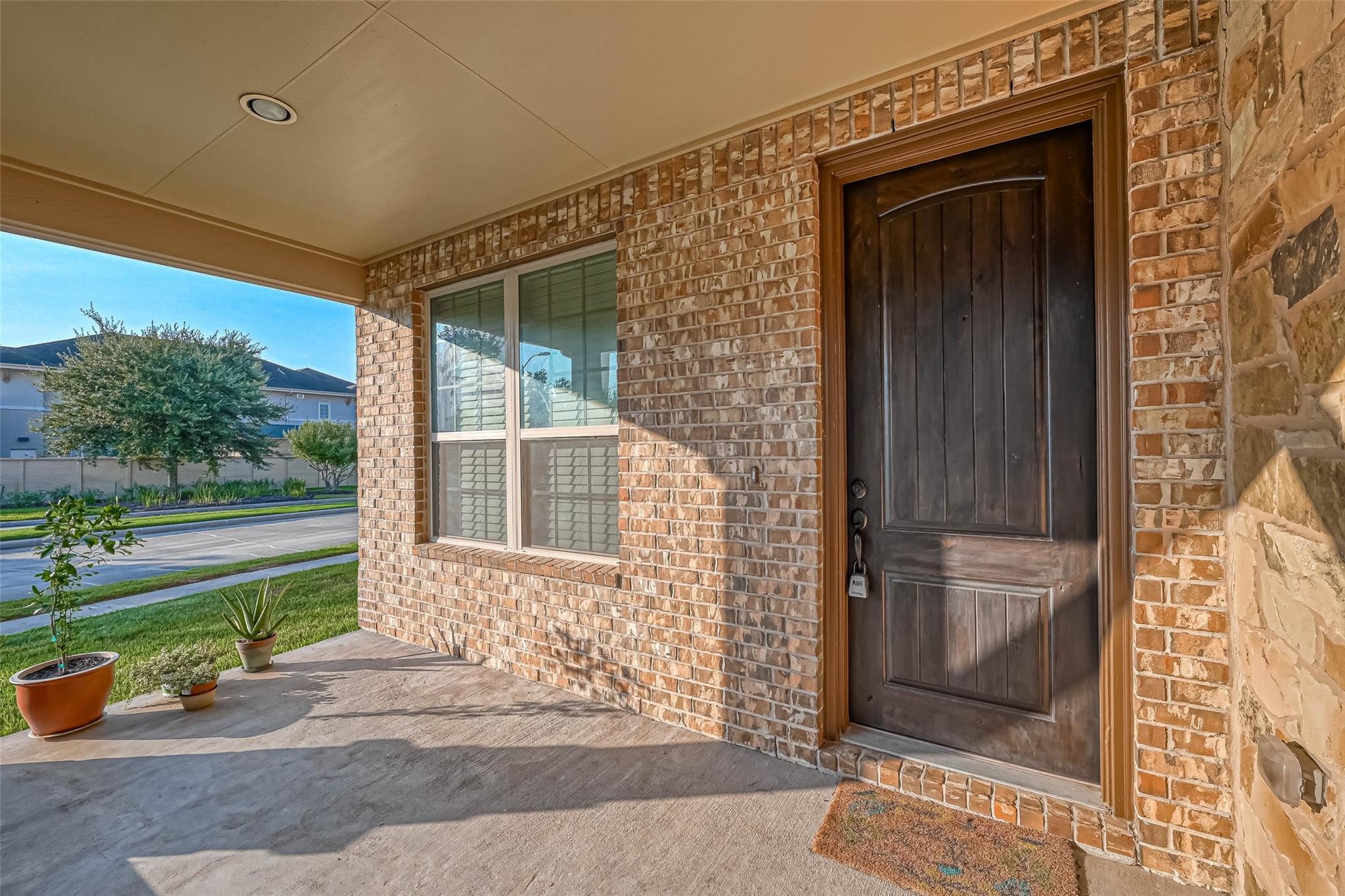 24203 Peralta Glen Lane