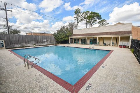 Tiny photo for 1938 Augusta Drive, Houston, TX 77057 (MLS # 95151338)