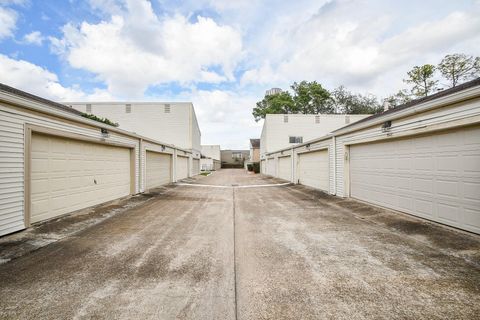 Tiny photo for 1938 Augusta Drive, Houston, TX 77057 (MLS # 95151338)