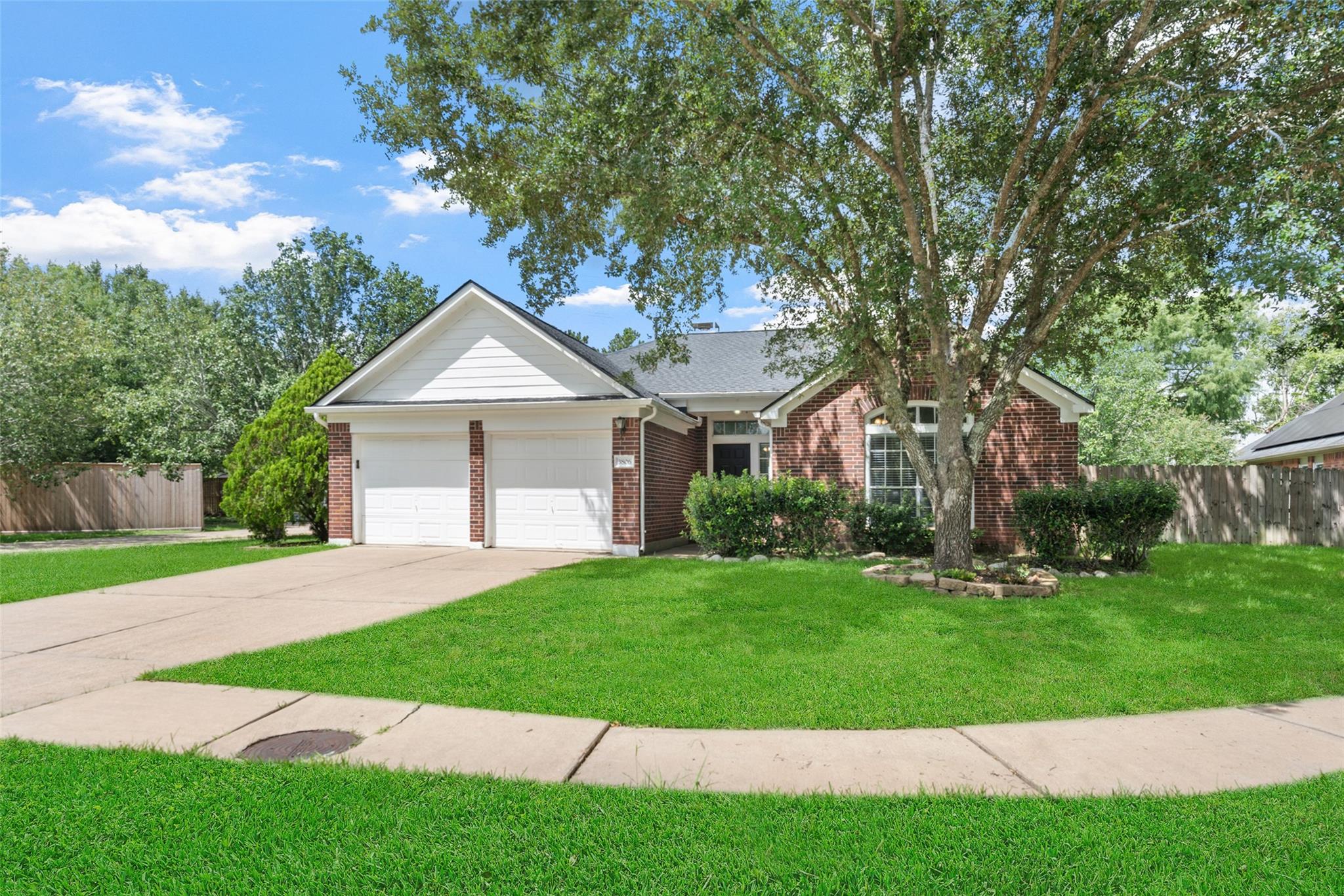 3806 Vinecrest Drive