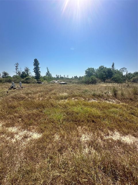 Photo of 938 Road 5852, Cleveland, TX 77535 (MLS # 6763092)