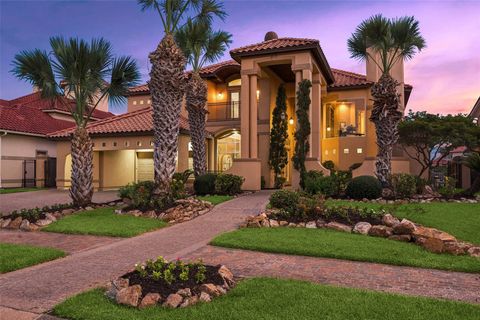 Photo of 18935 Crescent Bay Drive, Houston, TX 77094 (MLS # 52670124)
