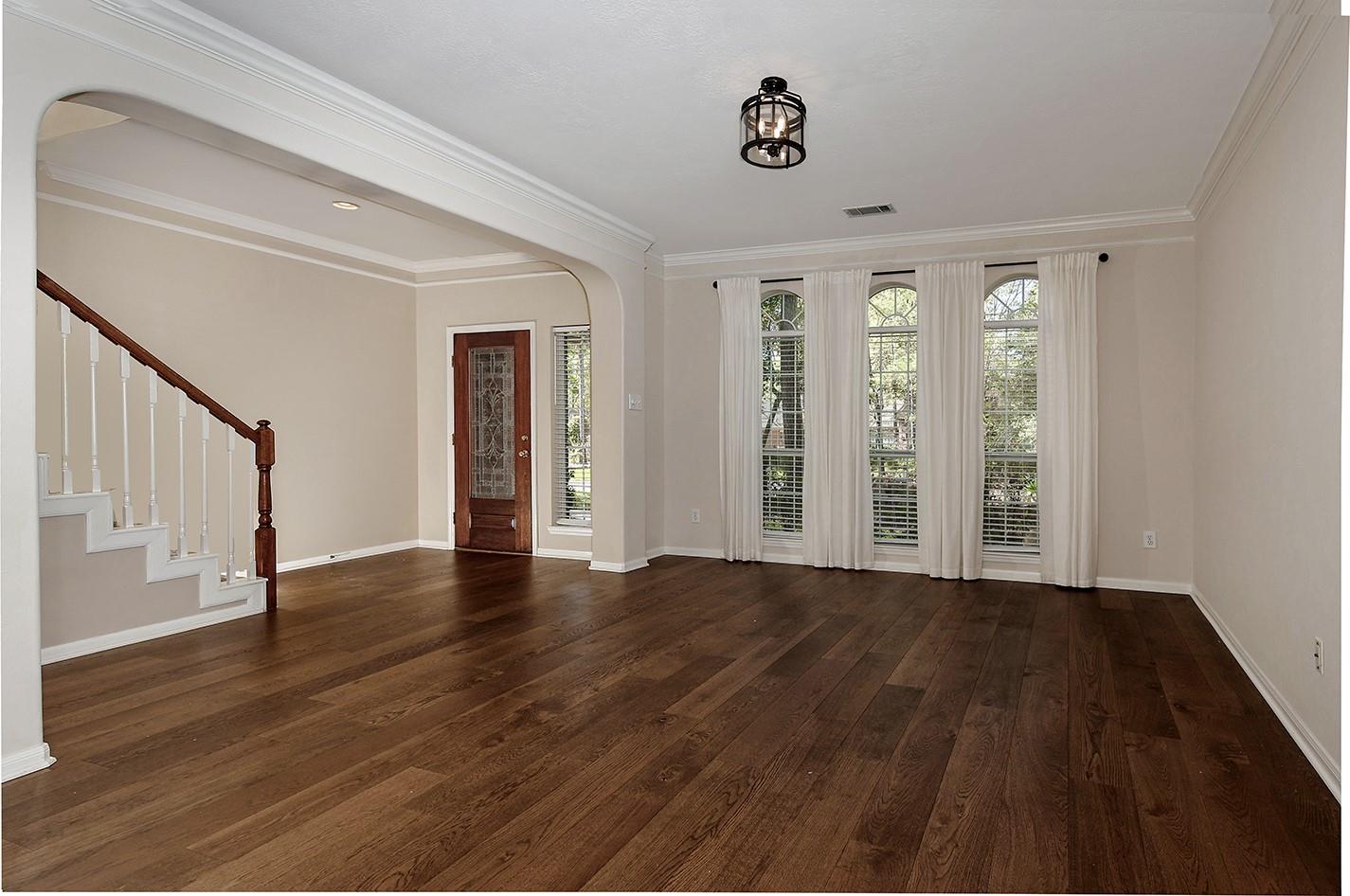 26 Serene Creek Place