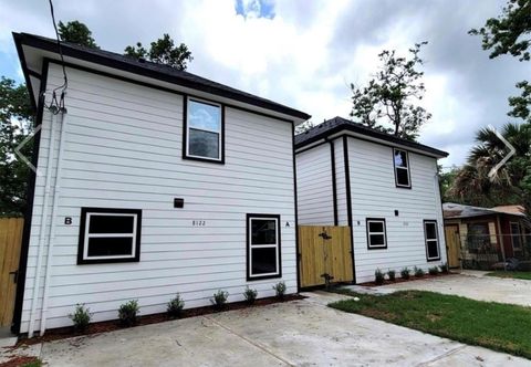 Photo of 8120 Laura Koppe Rd RD #B, Houston, TX 77028 (MLS # 21901920)