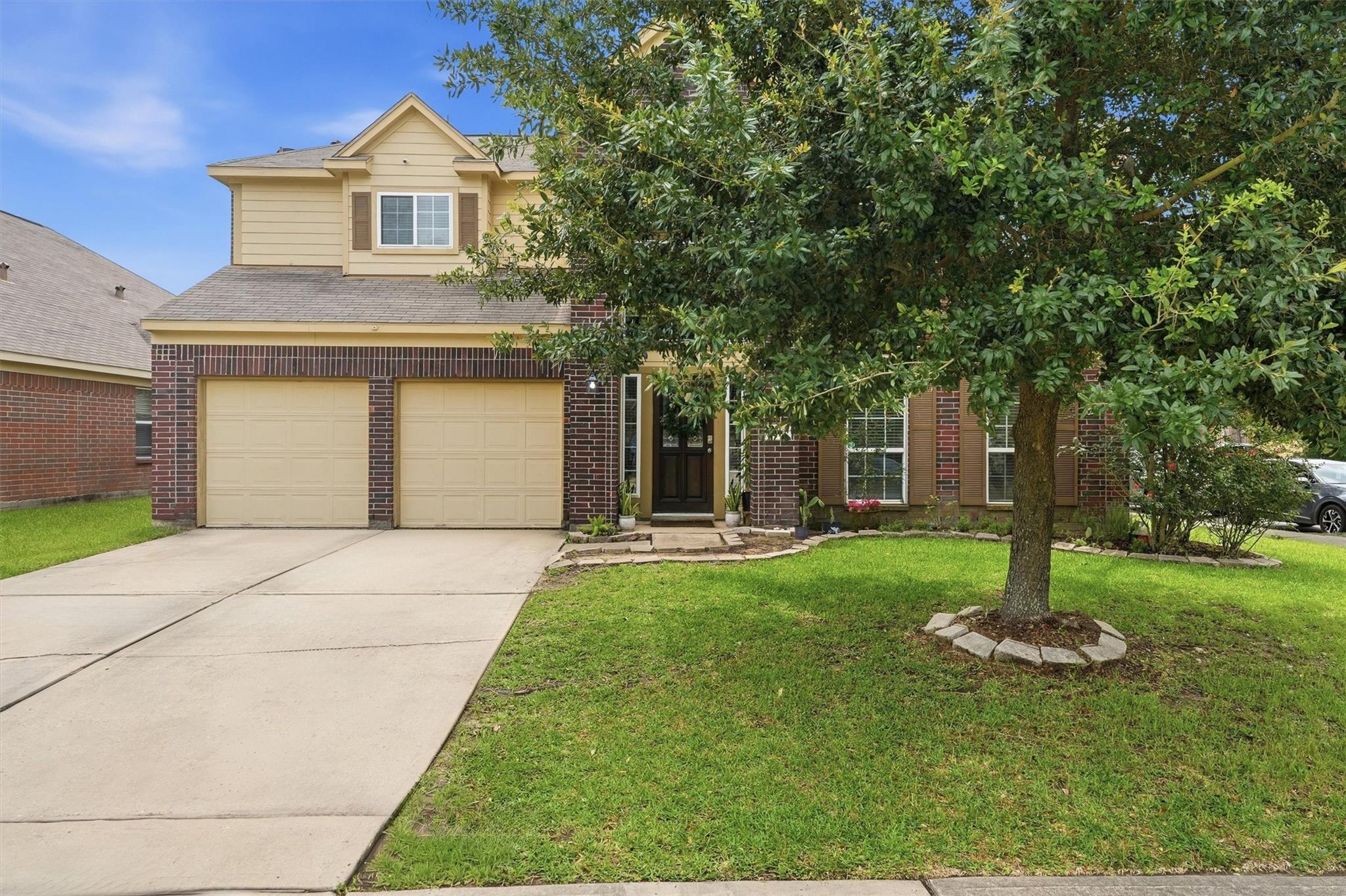 6810 Oaken Gate Way