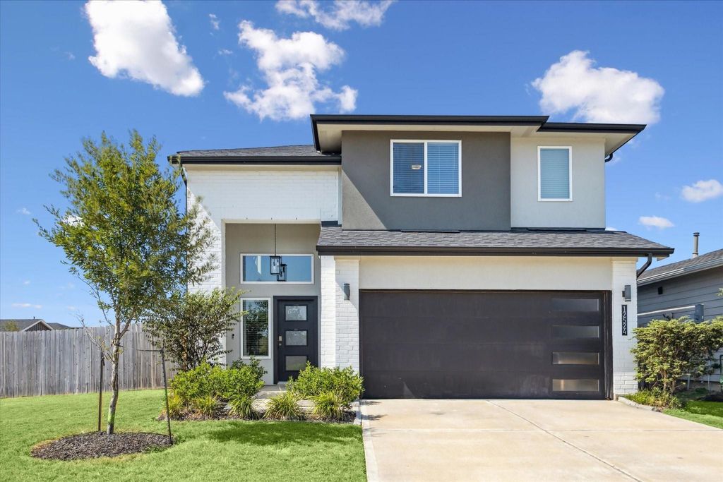 Photo of 12524 Abbey House Court, Houston, TX 77047 (MLS # 87512916)