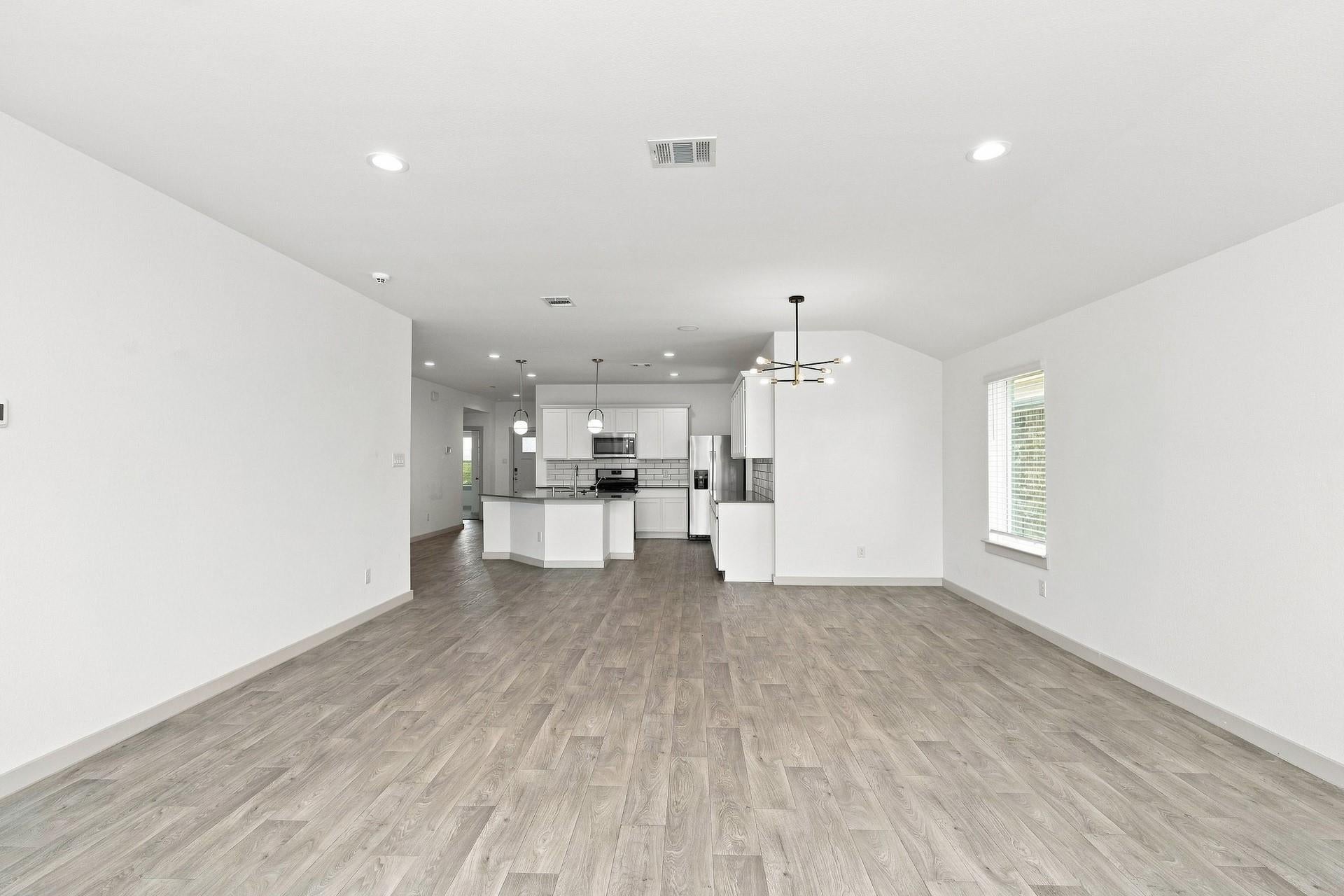 1826 Plantation Place